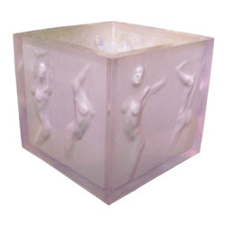 Planters & Arboreal Sculptures - Products