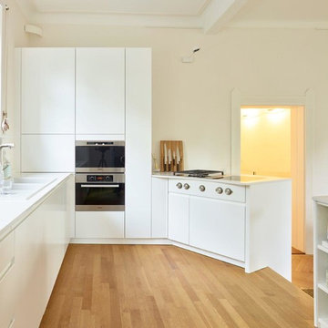 Altbau - All in White