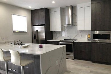 Inspiration for a contemporary kitchen remodel in Austin