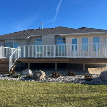 Picketing Deck Railing
