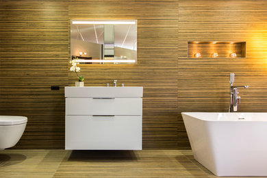 Photo of a modern bathroom in London.