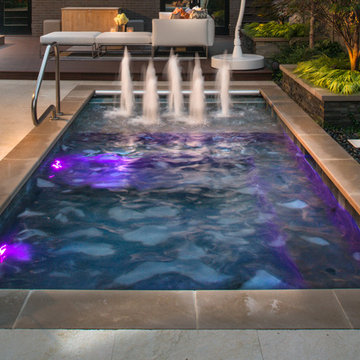 Urban Swimming Pool in Chicago, IL