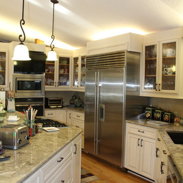 Traditional Kitchen Reface
