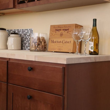 Findley & Myers Montauk Cherry Kitchen Cabinets