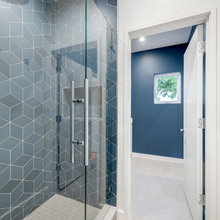 Cape Cottage bathroom (Large)