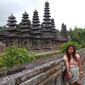 Lourdes Bais's photo