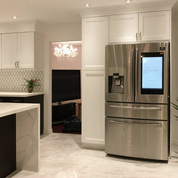 Transitional kitchen