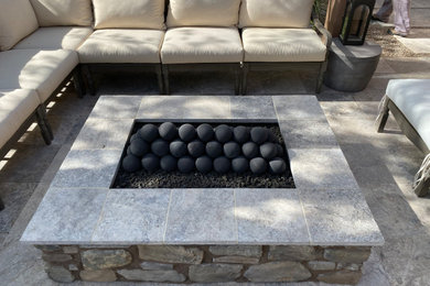 Inspiration for a shabby-chic style patio remodel in Phoenix