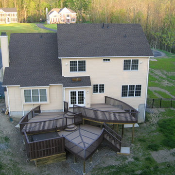 Unbelievable multi-level Trex deck looks like a leaf
