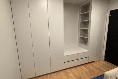 Closet - closet idea in New York