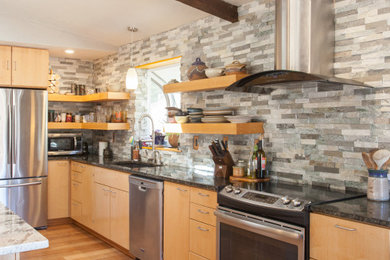Kitchen - mid-sized transitional kitchen idea in Other