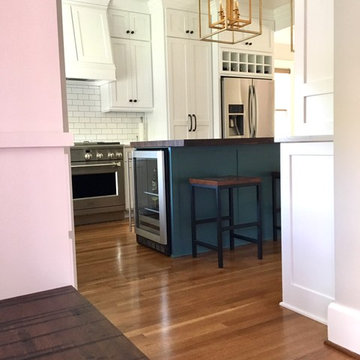 Dundee Omaha - Kitchen/ Dining/ Entry Remodel