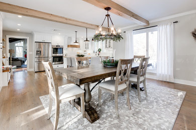 Farmhouse dining room photo in Philadelphia
