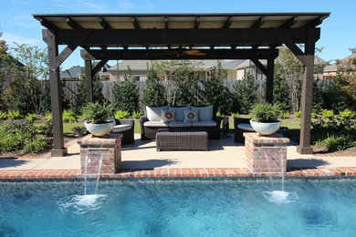 Inspiration for a modern pool remodel in New Orleans