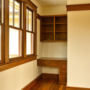 built in desk into bedroom