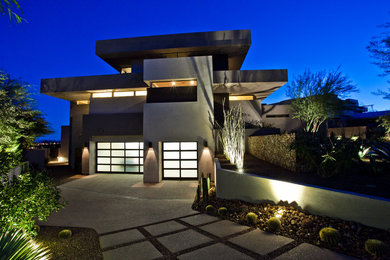 Photo of an expansive contemporary house exterior in Las Vegas.