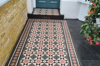 Traditional Victorian Pathway