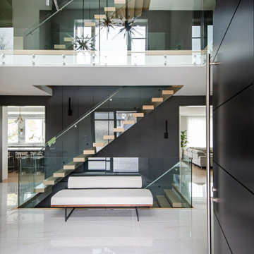 Lakeside Contemporary