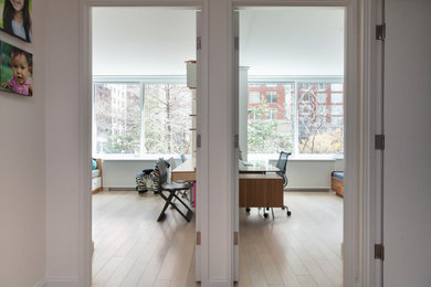 Home office - modern home office idea in New York