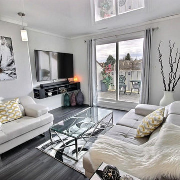 White Reflective Stretch Ceiling in Condo