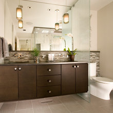 Truckee BATHROOM