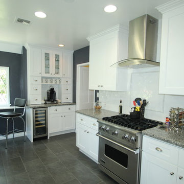 Kitchen Remodeling - Romo