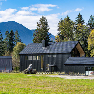 Custom Scandinavian Modern Farmhouse Vancouver