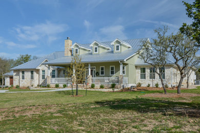 Inspiration for a cottage exterior home remodel in Austin