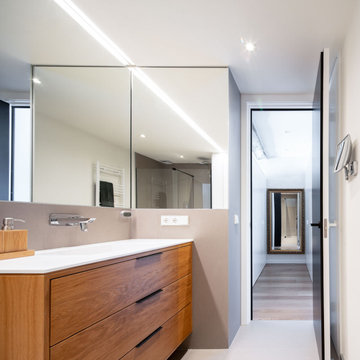 Apartment for a Publisher