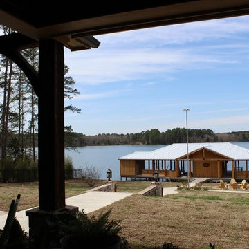 Rustic Charm on the Lake