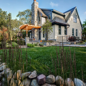 Transitional Birmingham Residence