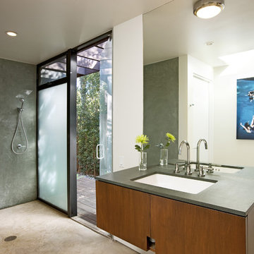 Montecito Mid-Century Bathroom