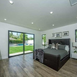 Itasca St, Northridge - Products