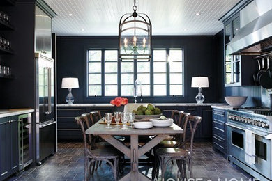 Trendy kitchen photo in Toronto