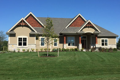 Inspiration for an exterior home remodel in Milwaukee