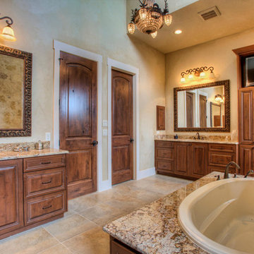 Rustic Elegance in Fair Oaks Ranch