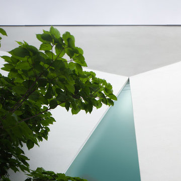 O3 HOUSE