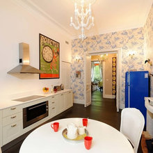WALLPAPER IN KITCHEN