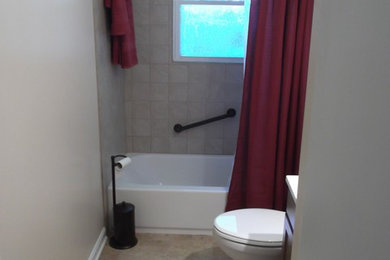 Inspiration for a timeless bathroom remodel in Louisville