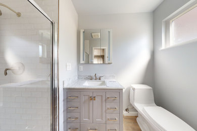 Example of a bathroom design in San Francisco