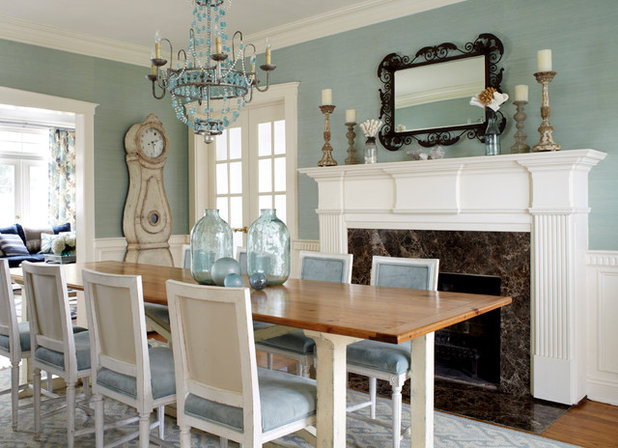 Beach Style Dining Room by Jules Duffy Designs