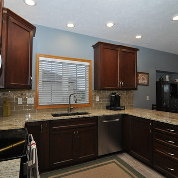 A warm and inviting Kitchen
