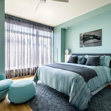 Pied-à-Terre • UES 60s