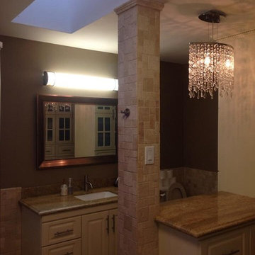 Master Bathroom/change room