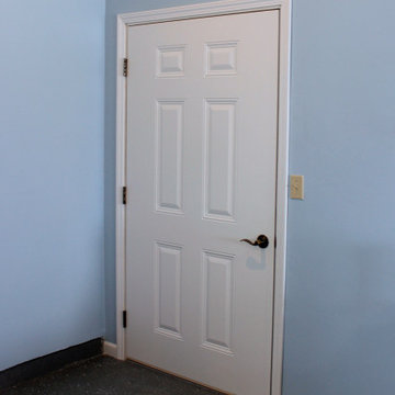 Presentation Room with Wheelchair Ramp and 3-car Garage