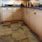 Kraftmaid-Deveron-Dove White w/Sensa Caroline Summer Granite