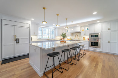 Light & bright kitchen in Burlington