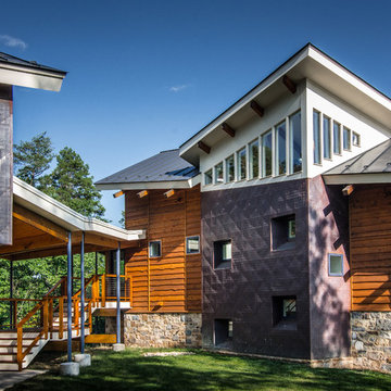 Lake Holiday House