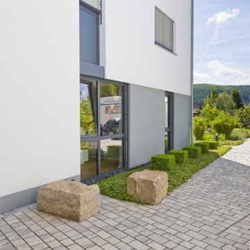 Das Ökopflaster für Hof, Einfahrt & Weg.