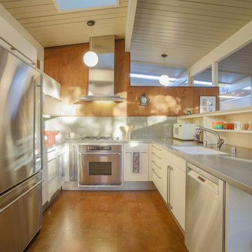 Jones & Emmons Eichler Home in Orange, CA